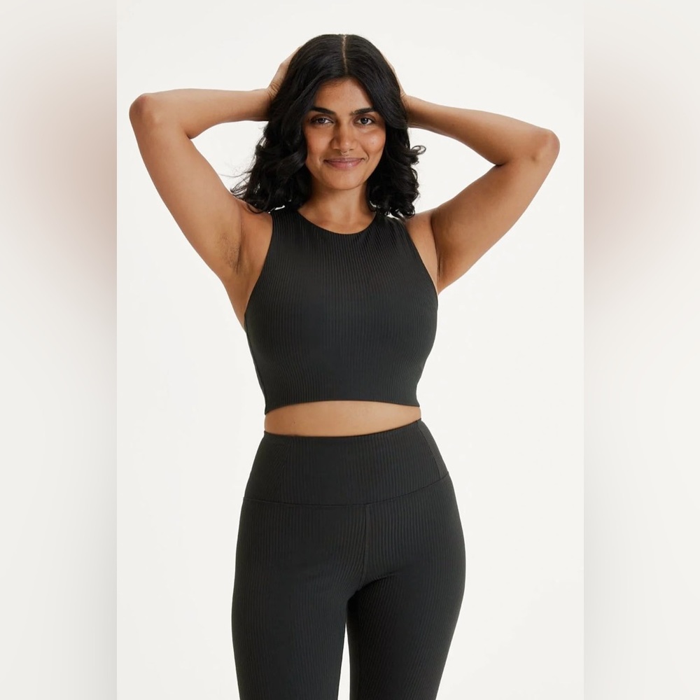 Girlfriend collective Black RIB Dylan Tank Bra | M